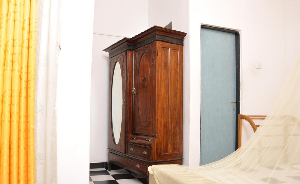 Marshal Beach Guesthouse Negombo Phòng bức ảnh