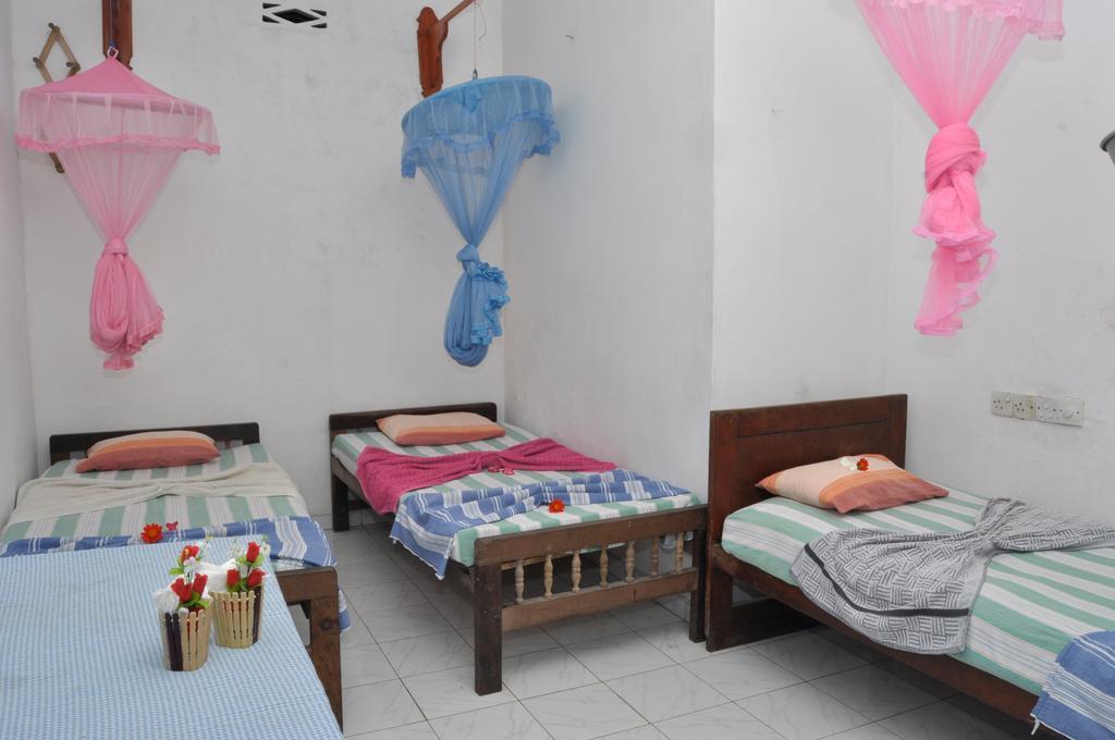 Marshal Beach Guesthouse Negombo Phòng bức ảnh